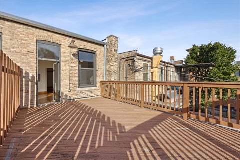 Tiny photo for 25 S La Grange Road #D, La Grange, IL 60525 (MLS # 12785495)