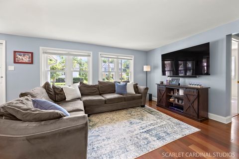 Tiny photo for 118 S Highland Avenue, Lombard, IL 60148 (MLS # 12473516)