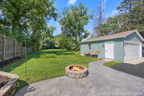 Tiny photo for 118 S Highland Avenue, Lombard, IL 60148 (MLS # 12473516)