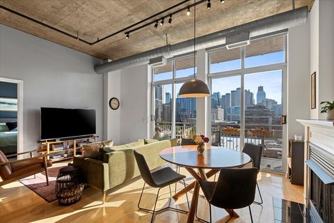 Tiny photo for 111 S MORGAN Street #823, Chicago, IL 60607 (MLS # 12493369)