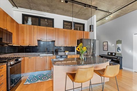 Tiny photo for 111 S MORGAN Street #823, Chicago, IL 60607 (MLS # 12493369)