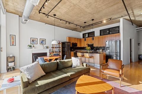 Tiny photo for 111 S MORGAN Street #823, Chicago, IL 60607 (MLS # 12493369)