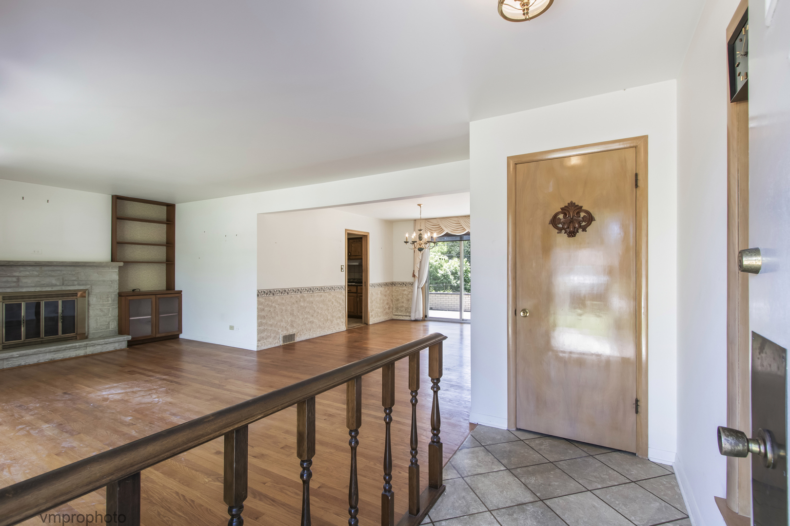 109 W Berkshire Lane
