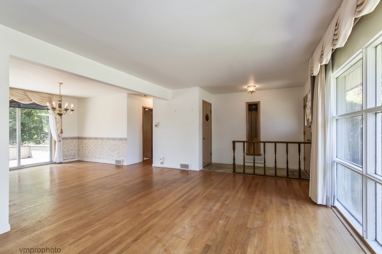 109 W Berkshire Lane
