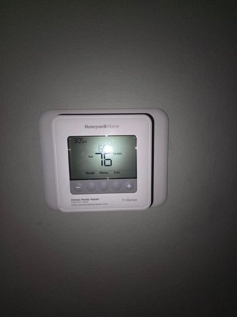 Tiny photo for 8900 W 93rd Street, Hickory Hills, IL 60457 (MLS # 12468847)