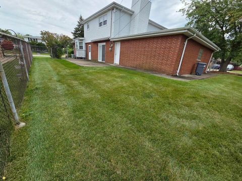 Tiny photo for 8900 W 93rd Street, Hickory Hills, IL 60457 (MLS # 12468847)