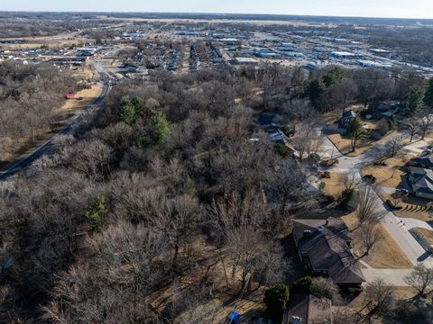 Tiny photo for 3108 26th Street, Moline, IL 61265 (MLS # 12575399)