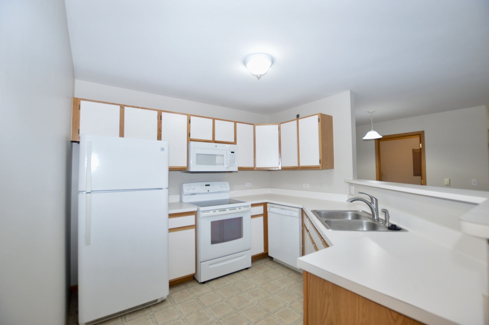 300 Cunat Boulevard 2C