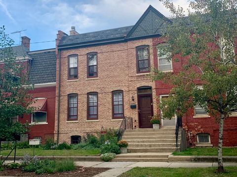11411 S FORRESTVILLE Avenue Chicago IL 60628