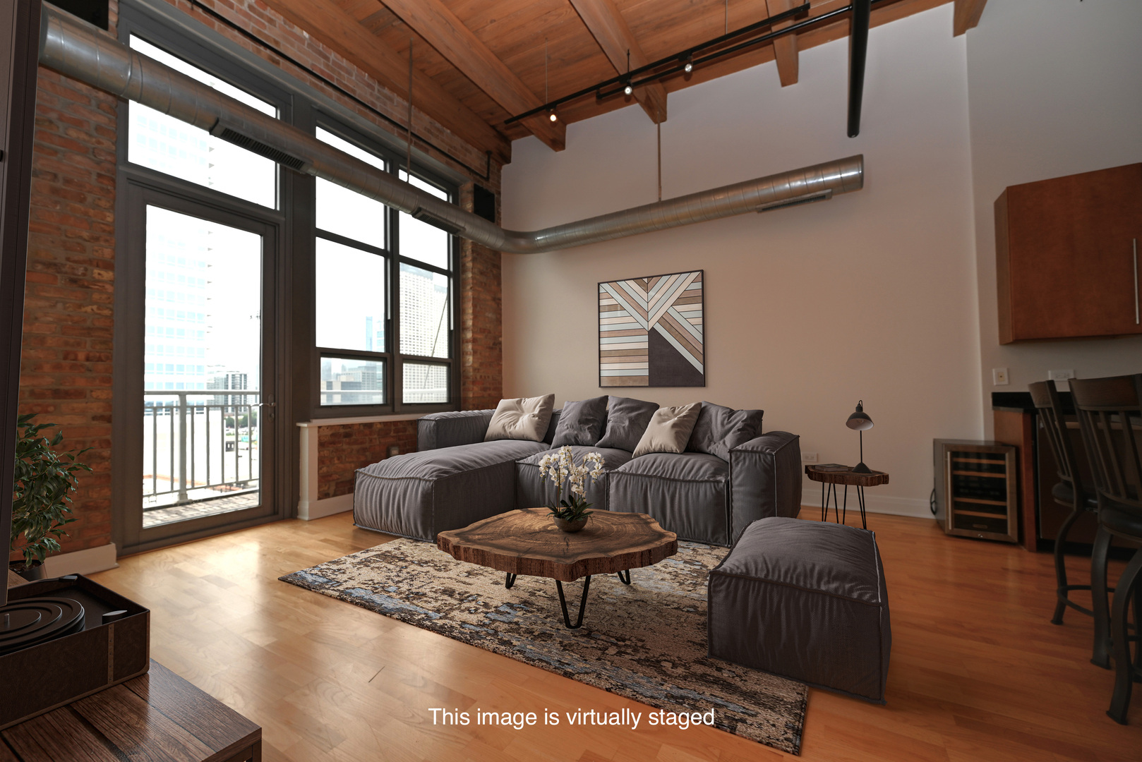 770 W GLADYS Avenue 606
