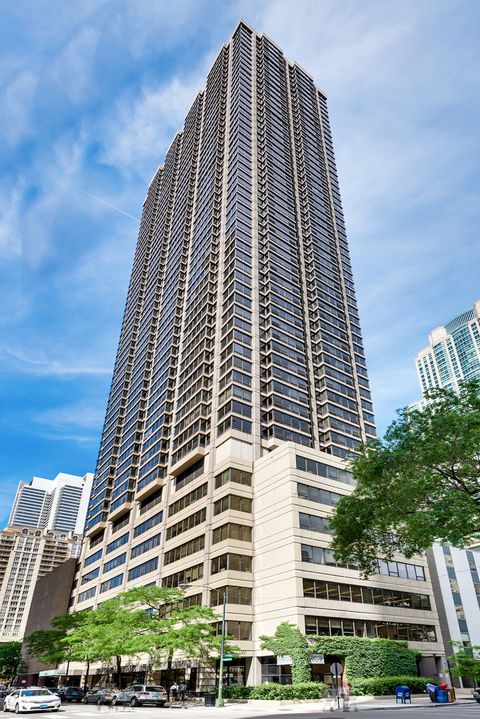 30 E Huron Street 4603 Chicago IL 60611