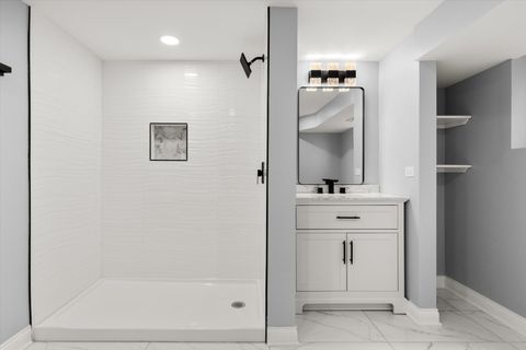 Tiny photo for 5427 S Newcastle Avenue, Chicago, IL 60638 (MLS # 12511989)