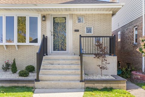 Tiny photo for 5427 S Newcastle Avenue, Chicago, IL 60638 (MLS # 12511989)