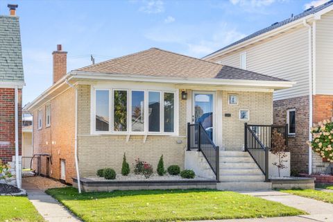 Tiny photo for 5427 S Newcastle Avenue, Chicago, IL 60638 (MLS # 12511989)