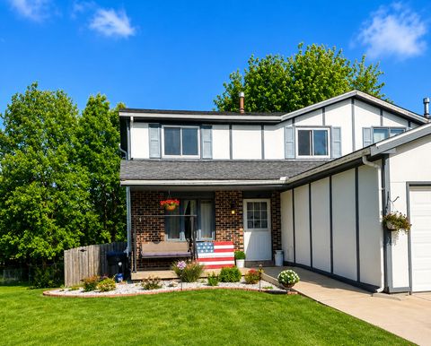 Photo of 1406 Challis Drive, Bloomington, IL 61704 (MLS # 12645836)