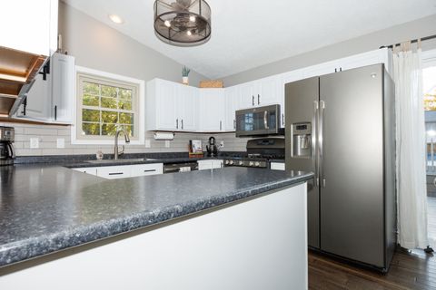 Tiny photo for 303 S Madison Street, Towanda, IL 61776 (MLS # 12519103)