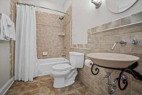 Tiny photo for 1 Worthington Court, Bloomington, IL 61704 (MLS # 12463380)