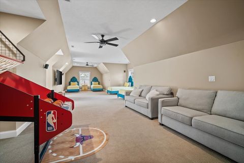 Tiny photo for 1 Worthington Court, Bloomington, IL 61704 (MLS # 12463380)