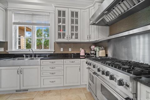 Tiny photo for 1 Worthington Court, Bloomington, IL 61704 (MLS # 12463380)