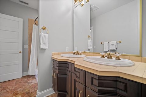 Tiny photo for 1 Worthington Court, Bloomington, IL 61704 (MLS # 12463380)