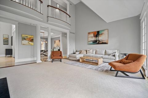 Tiny photo for 1 Worthington Court, Bloomington, IL 61704 (MLS # 12463380)