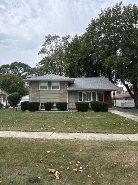 Photo of 3N350 Wilson Street, Elmhurst, IL 60126 (MLS # 12476706)