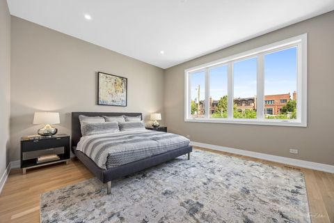 Tiny photo for 1638 W Wolfram Street, Chicago, IL 60657 (MLS # 12590385)