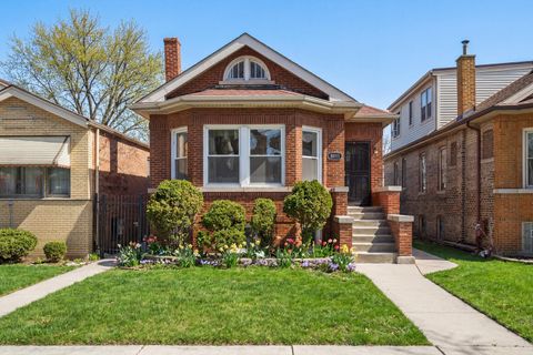 Tiny photo for 8011 S Michigan Avenue, Chicago, IL 60619 (MLS # 12530281)