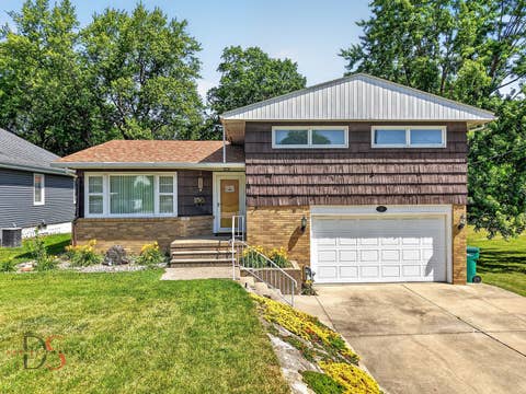 Tiny photo for 416 W Bluff Street, Streator, IL 61364 (MLS # 12656798)