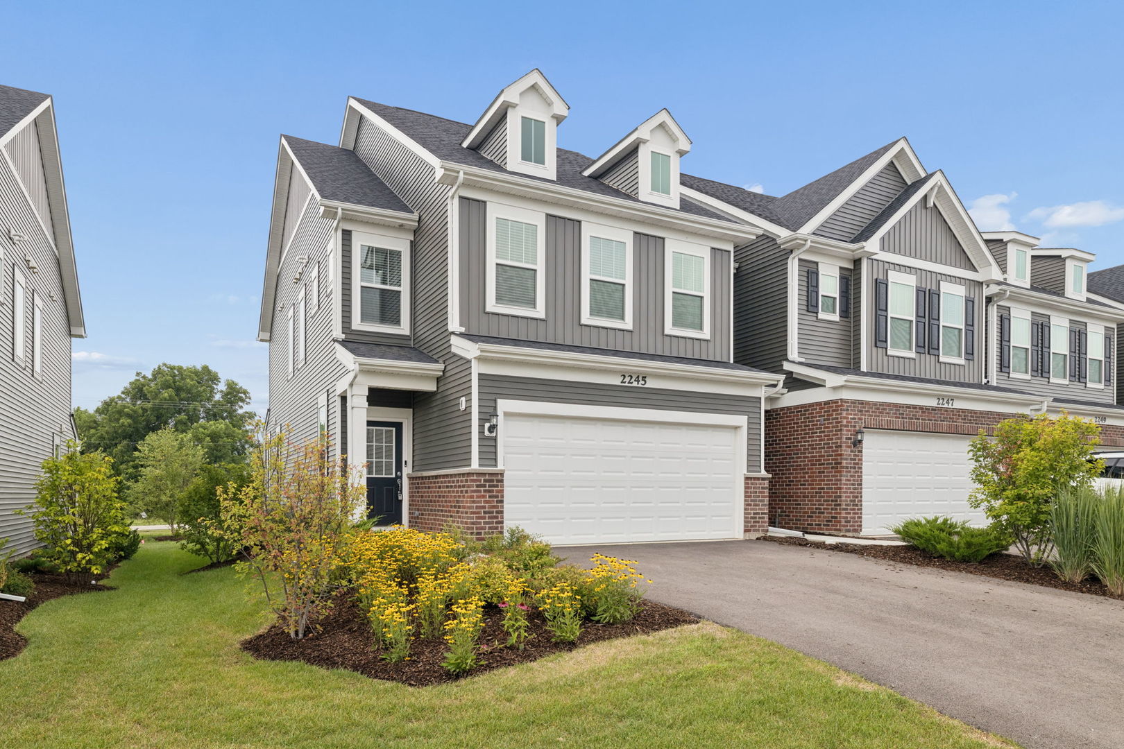 2245 Horseshoe Circle