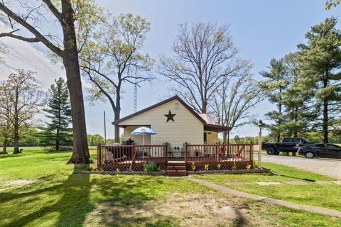 Tiny photo for 1140 Race Track Road, Centralia, IL 62801 (MLS # 12621176)