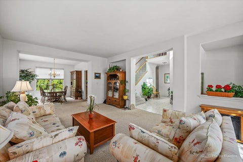 Tiny photo for 5722 Windsor Court, Rolling Meadows, IL 60008 (MLS # 12773201)