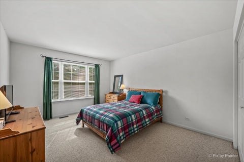 Tiny photo for 5722 Windsor Court, Rolling Meadows, IL 60008 (MLS # 12773201)