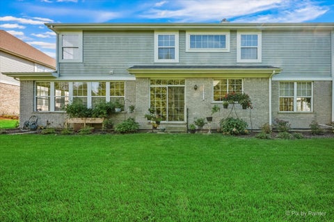 Tiny photo for 5722 Windsor Court, Rolling Meadows, IL 60008 (MLS # 12773201)
