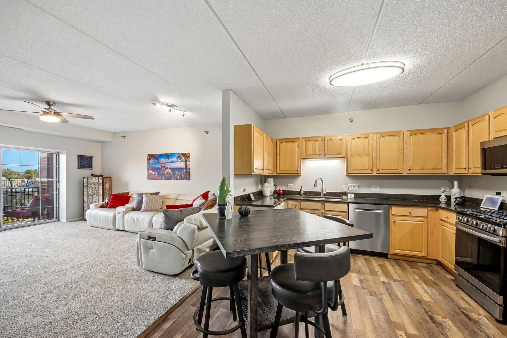 390 W Mahogany Court 406