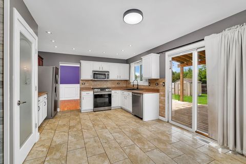 Tiny photo for 2109 Gray Hawk Drive, Plainfield, IL 60586 (MLS # 12441791)