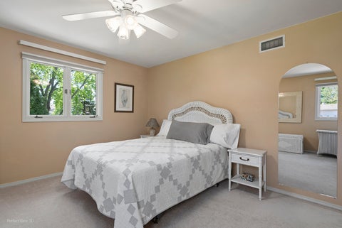 Tiny photo for 4759 Crest Court, Waukegan, IL 60087 (MLS # 12620863)