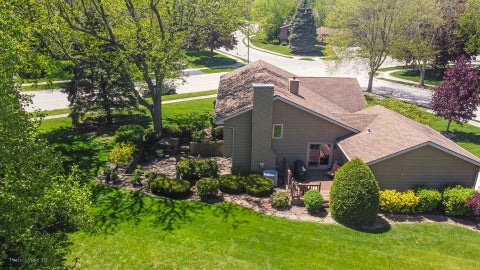Tiny photo for 4759 Crest Court, Waukegan, IL 60087 (MLS # 12620863)