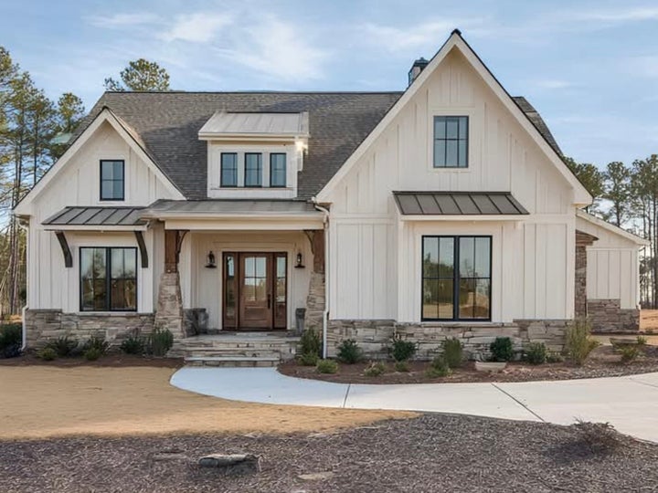 Photo 1 of 1 — 75 Whispering Oaks Lane, Grayslake, IL 60030