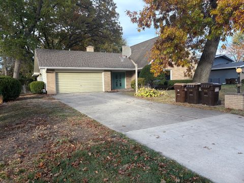Photo of 2032 W Laurel Street, Freeport, IL 61032 (MLS # 12504164)