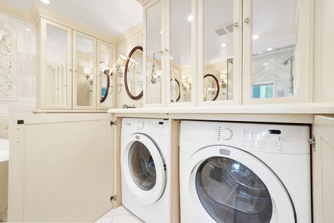 Tiny photo for 1120 N LAKE SHORE Drive #18CD, Chicago, IL 60611 (MLS # 12419557)