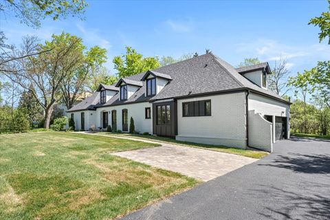 Tiny photo for 1975 Sunset Ridge Road, Northfield, IL 60093 (MLS # 12639828)