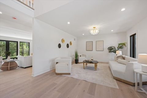 Tiny photo for 1975 Sunset Ridge Road, Northfield, IL 60093 (MLS # 12639828)