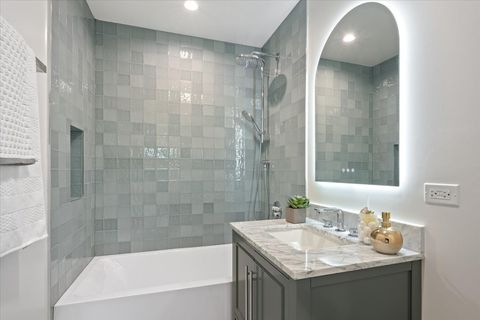 Tiny photo for 1975 Sunset Ridge Road, Northfield, IL 60093 (MLS # 12639828)