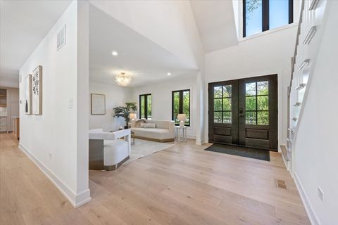 Tiny photo for 1975 Sunset Ridge Road, Northfield, IL 60093 (MLS # 12639828)