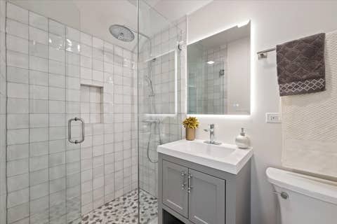Tiny photo for 1975 Sunset Ridge Road, Northfield, IL 60093 (MLS # 12639828)