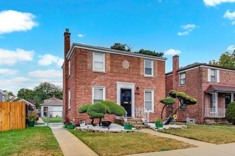 Tiny photo for 7327 S Mozart Street, Chicago, IL 60629 (MLS # 12490659)