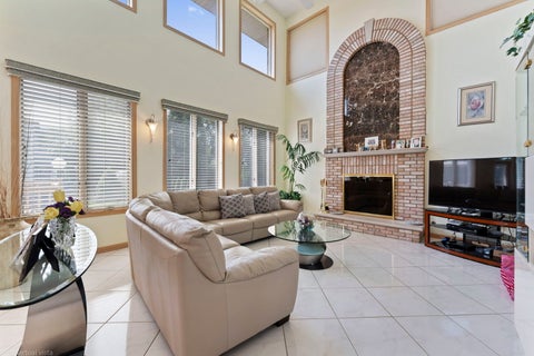 Tiny photo for 417 E Noyes Street, Arlington Heights, IL 60005 (MLS # 12735144)