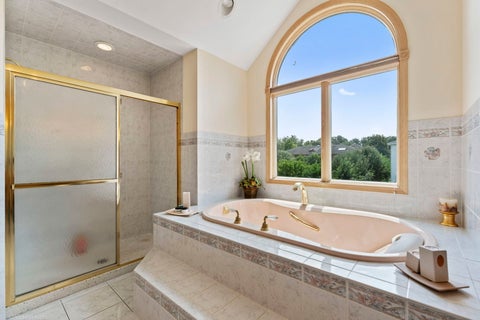 Tiny photo for 417 E Noyes Street, Arlington Heights, IL 60005 (MLS # 12735144)