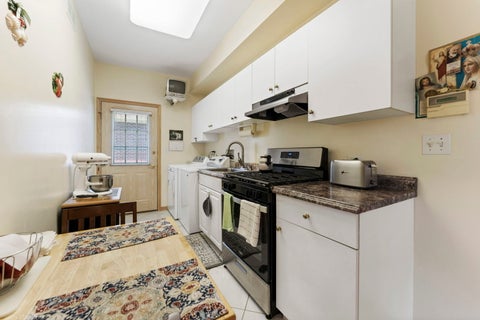 Tiny photo for 417 E Noyes Street, Arlington Heights, IL 60005 (MLS # 12735144)
